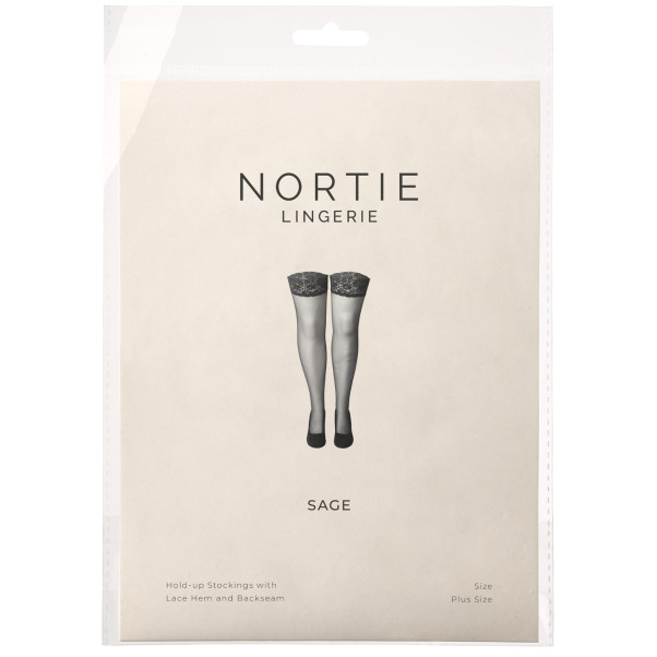 NORTIE Sage Plus Size Stay-up Sukat Pitsireunalla ja Takasaumalla Kuva tuotepakkauksesta 90